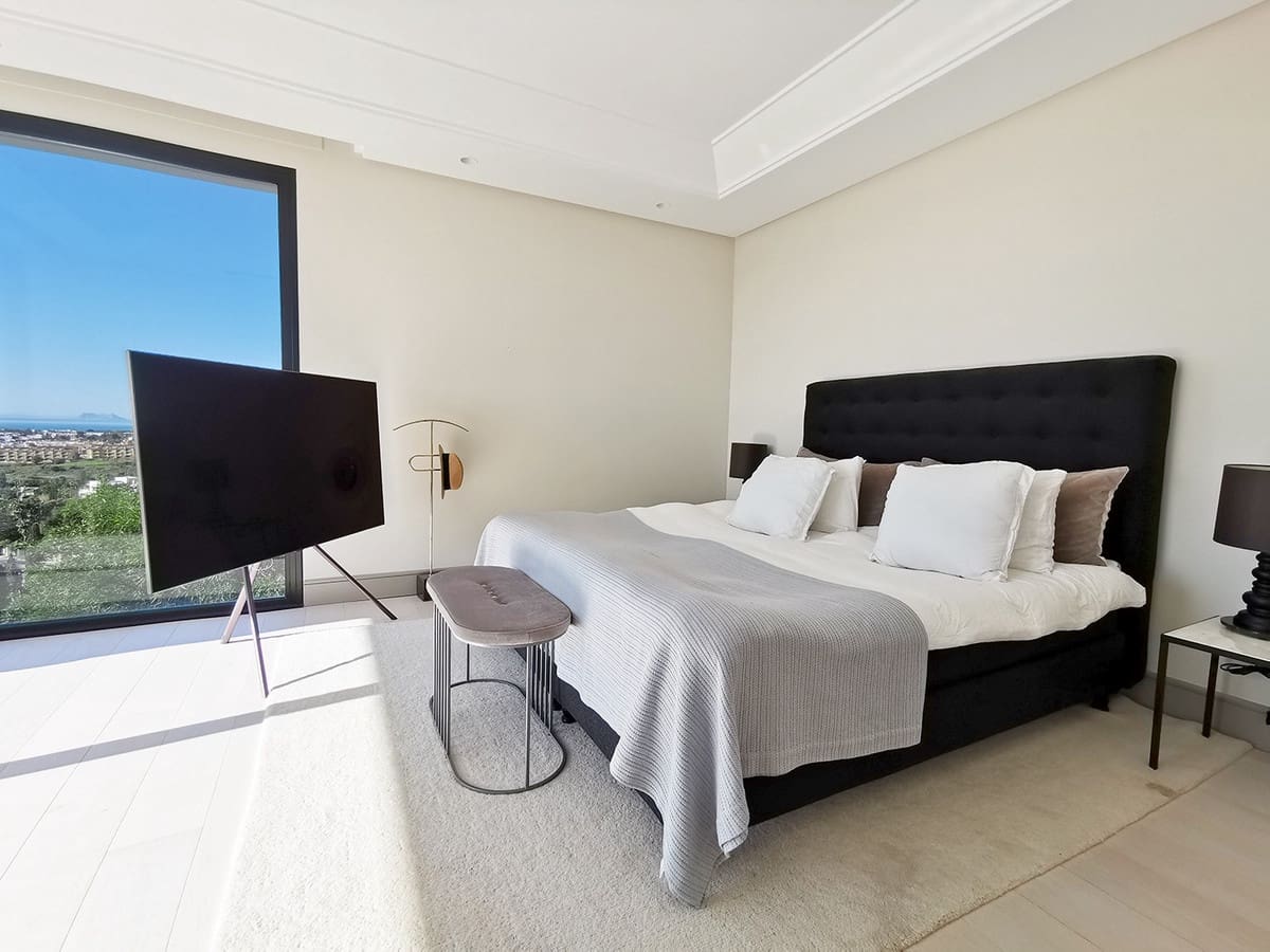 5 quarto Moradia para venda em Benahavis com piscina - 2 995 000 € (Ref: 7037943)