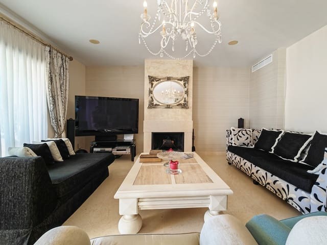 4 Zimmer Apartment zu verkaufen in Benahavís mit Pool Garage - 1.750.000 € (Ref: 7932964)