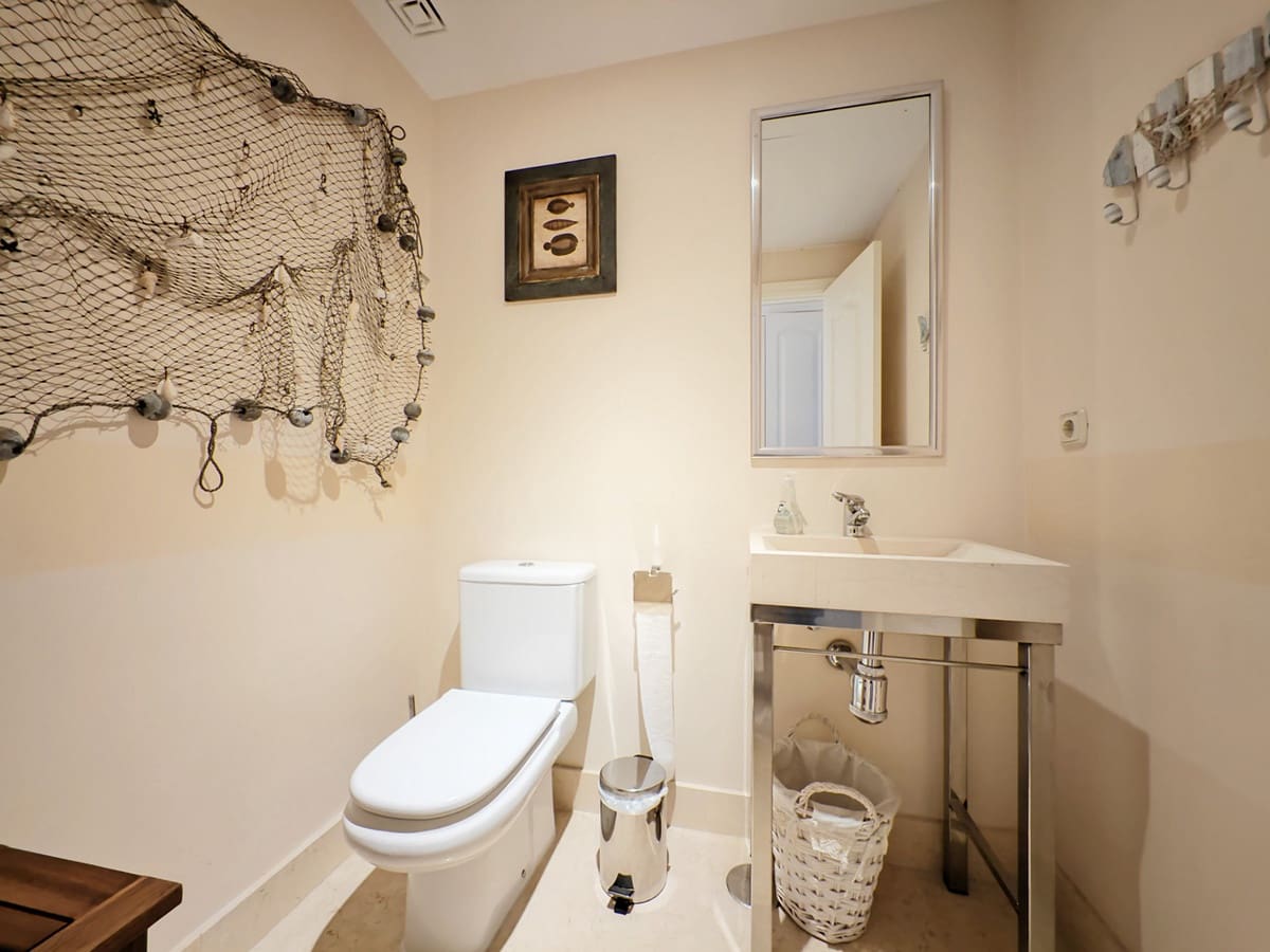 Apartamento de 4 habitaciones en Benahavís en venta con piscina garaje - 1.750.000 € (Ref: 7932964)