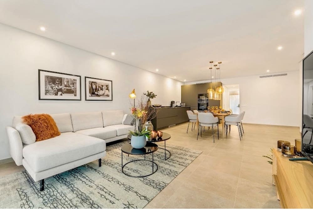 3 quarto Apartamento para venda em Estepona com piscina garagem - 1 260 000 € (Ref: 7950584)