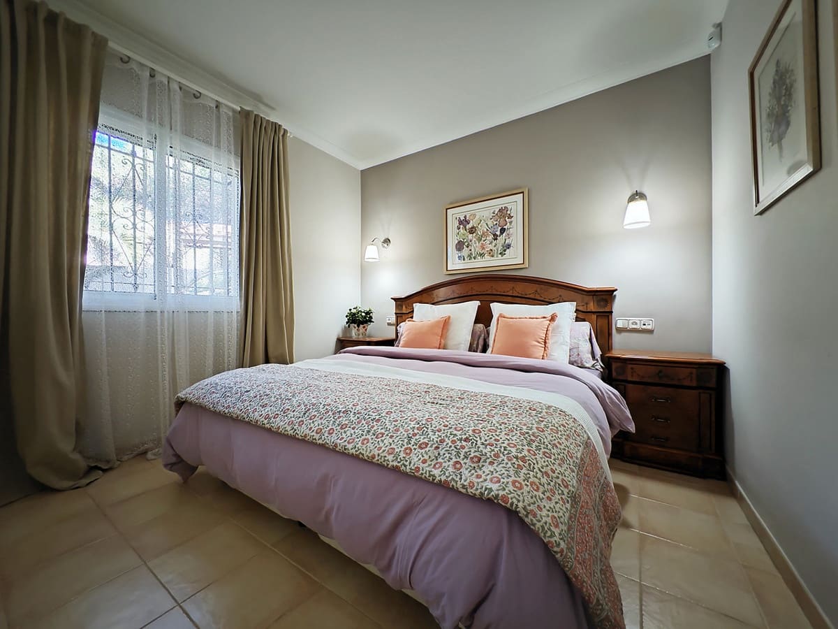 Chalet de 4 habitaciones en Marbesa en venta con piscina garaje - 2.300.000 € (Ref: 8114985)