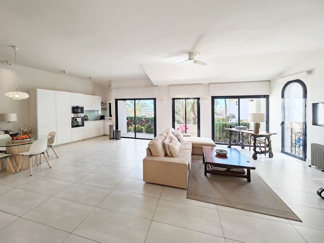 2 Zimmer Apartment zu verkaufen in Cabopino, Marbella mit Pool Garage - 850.000 € (Ref: 8139879)