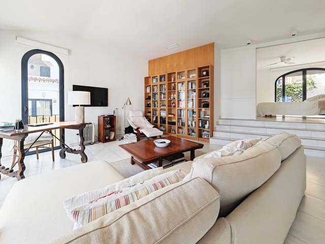 2 soveværelse Lejlighed til salg i Cabopino, Marbella med swimmingpool garage - € 850.000 (Ref: 8139879)