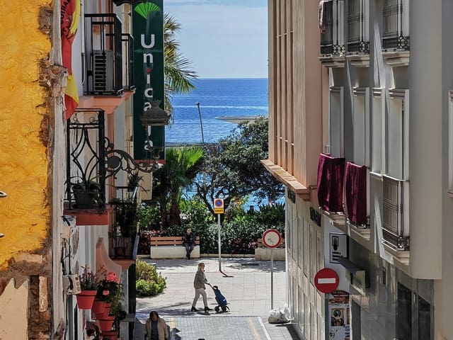 5 camera da letto Casa in vendita in Estepona - 960.000 € (Rif: 8211888)