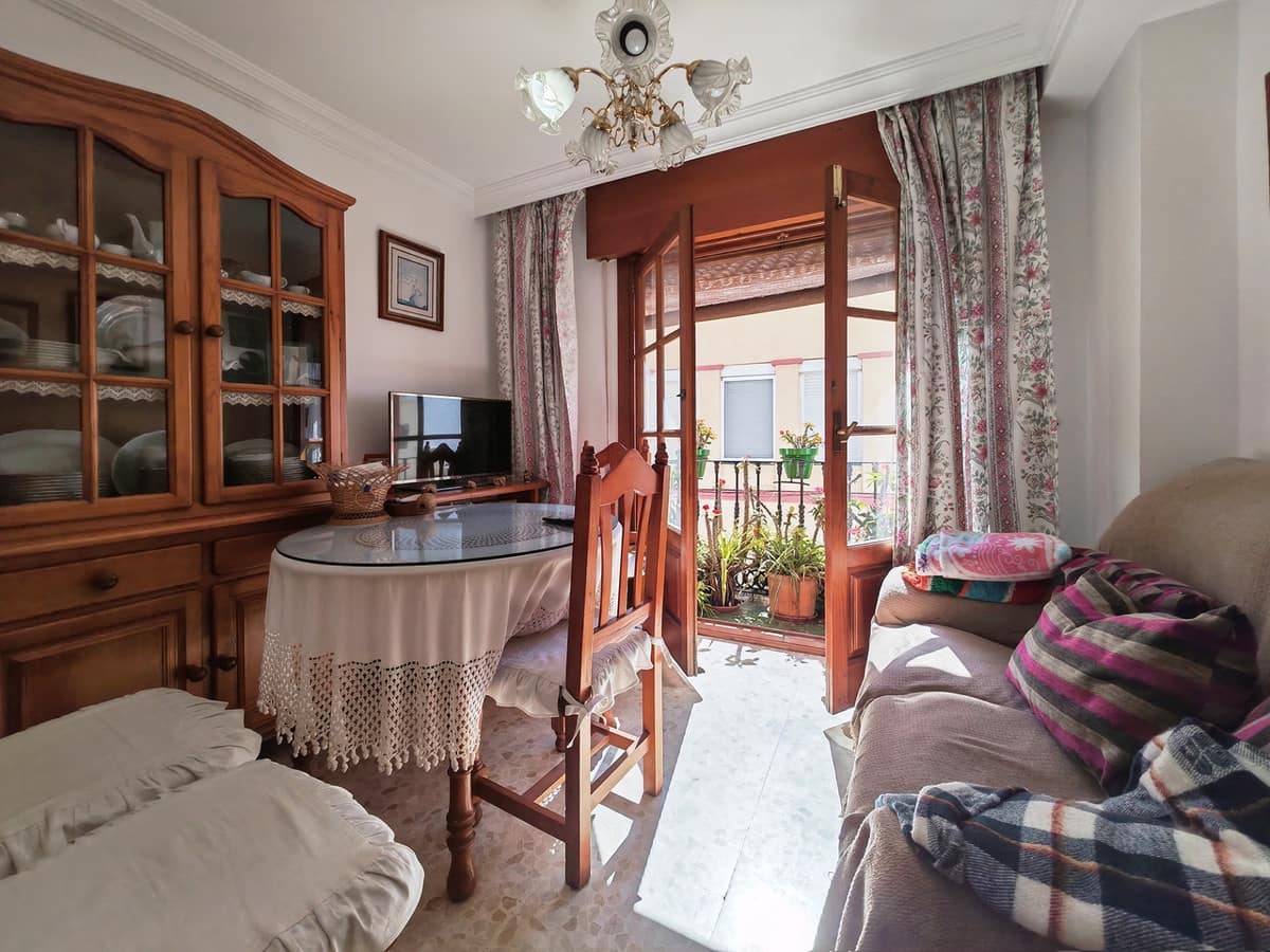 5 soveværelse Byhus til salg i Estepona - € 960.000 (Ref: 8211888)