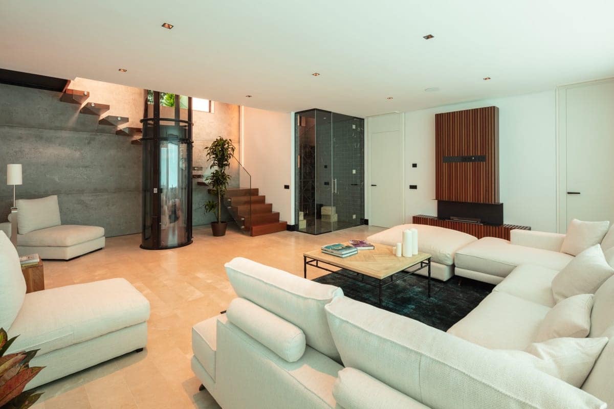 Chalet de 5 habitaciones en Golden Mile en venta con piscina garaje - 4.995.000 € (Ref: 8383441)