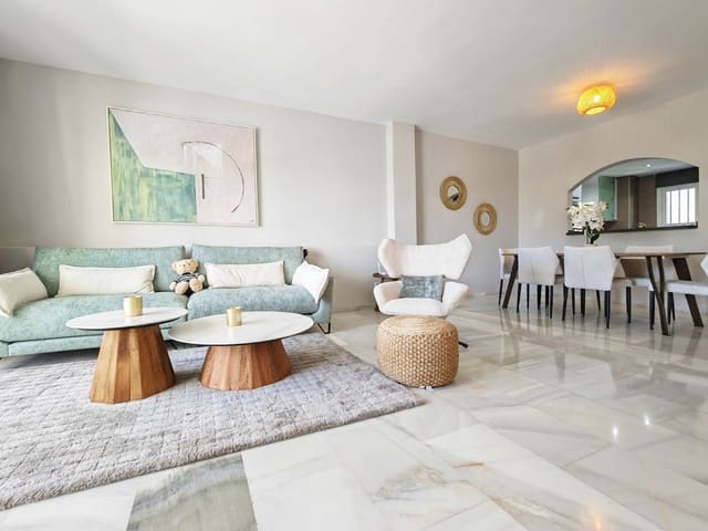 2 bedroom Apartment for rent in Cabopino, Marbella with pool - € 2,500 (Ref: 8488483)