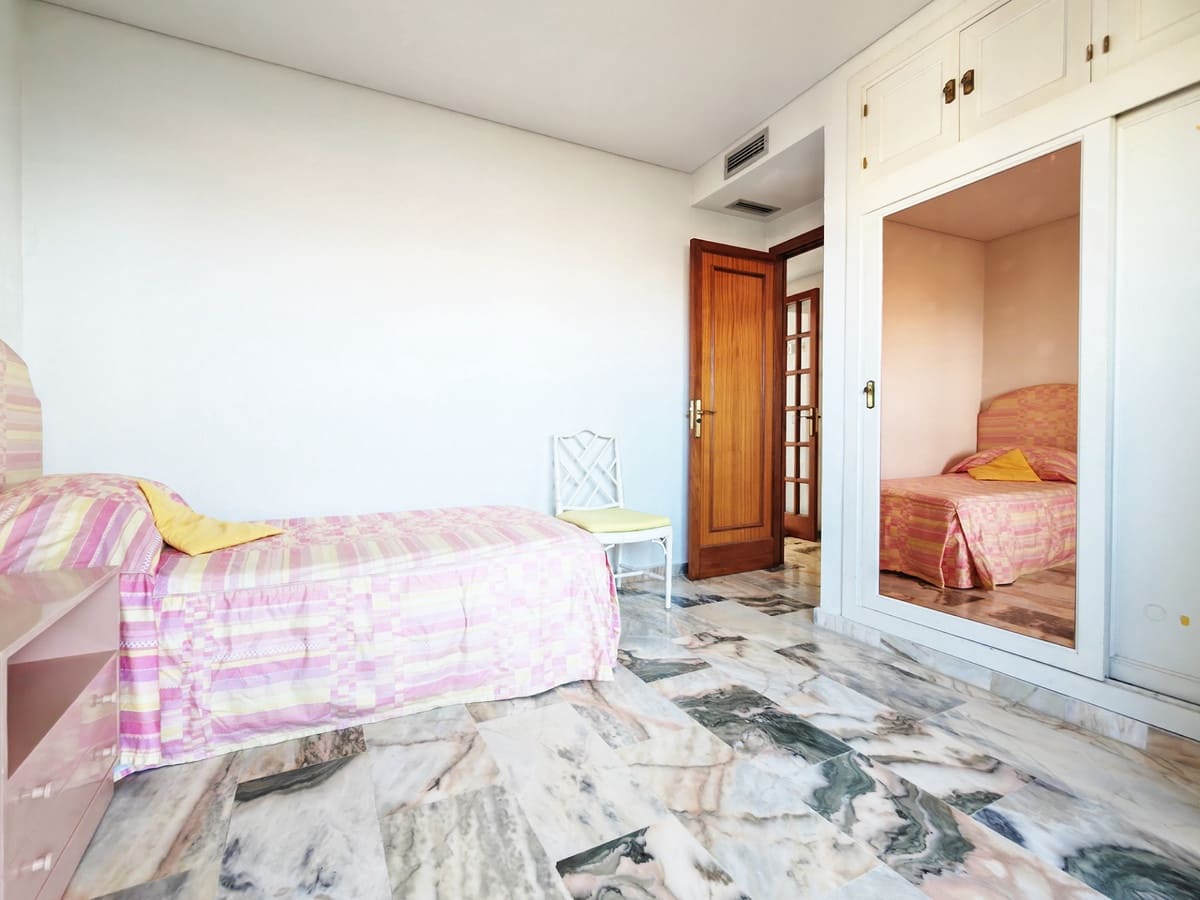 Apartamento de 5 habitaciones en Fuengirola en venta con piscina - 1.640.000 € (Ref: 8532182)