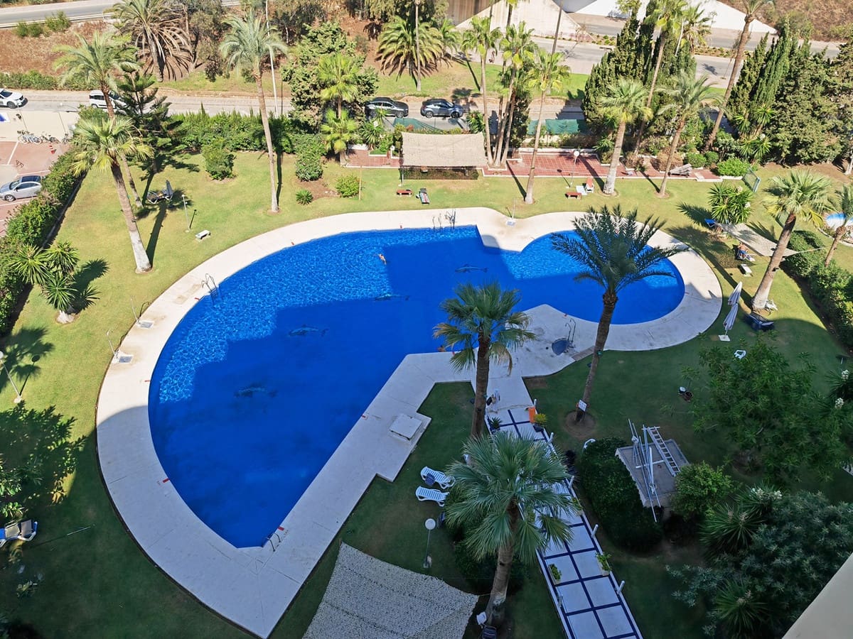 Apartamento de 5 habitaciones en Fuengirola en venta con piscina - 1.640.000 € (Ref: 8532182)