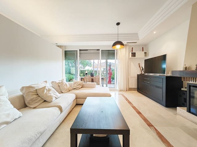 3 slaapkamer Huis te koop in Riviera del Sol, Mijas met zwembad - € 539.000 (Ref: 8612975)