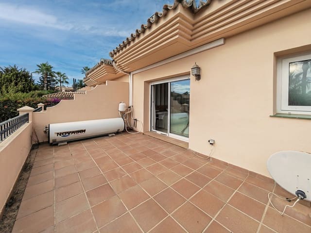 3 slaapkamer Huis te koop in Riviera del Sol, Mijas met zwembad - € 539.000 (Ref: 8612975)