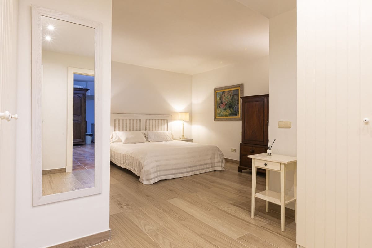 5 sypialnia Willa na sprzedaż w Elviria z basenem garażem - 2 290 000 € (Ref: 8620291)