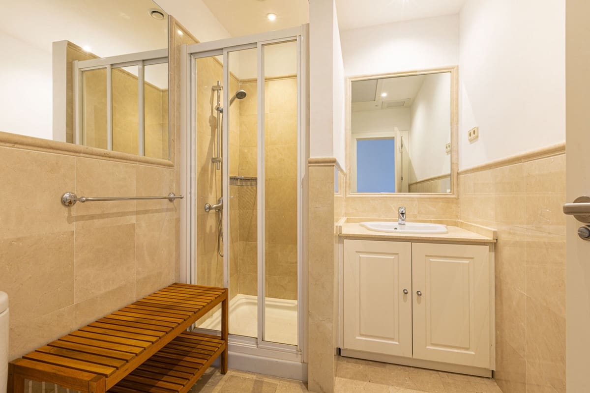 5 sypialnia Willa na sprzedaż w Elviria z basenem garażem - 2 290 000 € (Ref: 8620291)