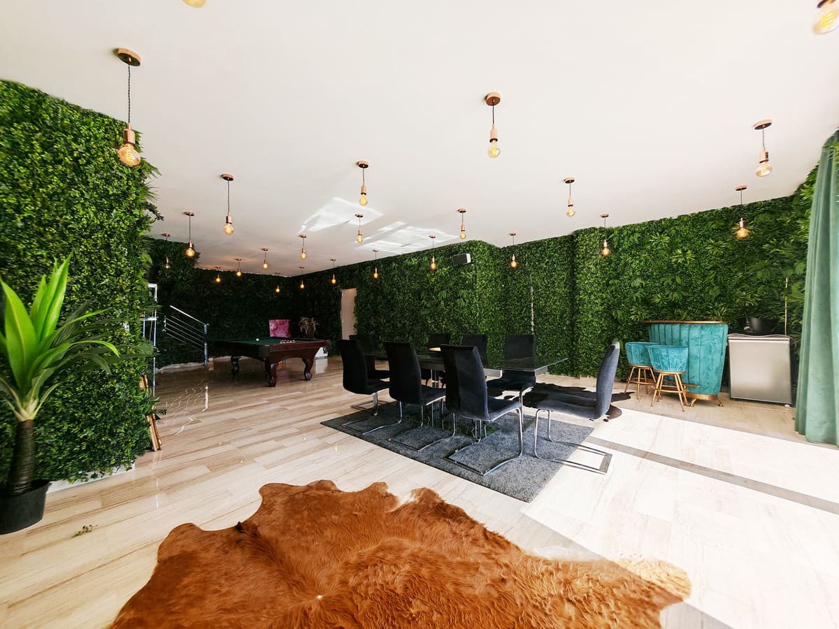 6 soverom Villa til salgs i El Rosario med svømmebasseng garasje - € 2 285 000 (Ref: 8641200)