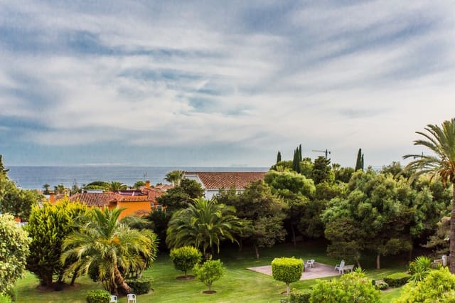 Studio te koop in Marbesa, Marbella met zwembad garage - € 299.000 (Ref: 8677952)