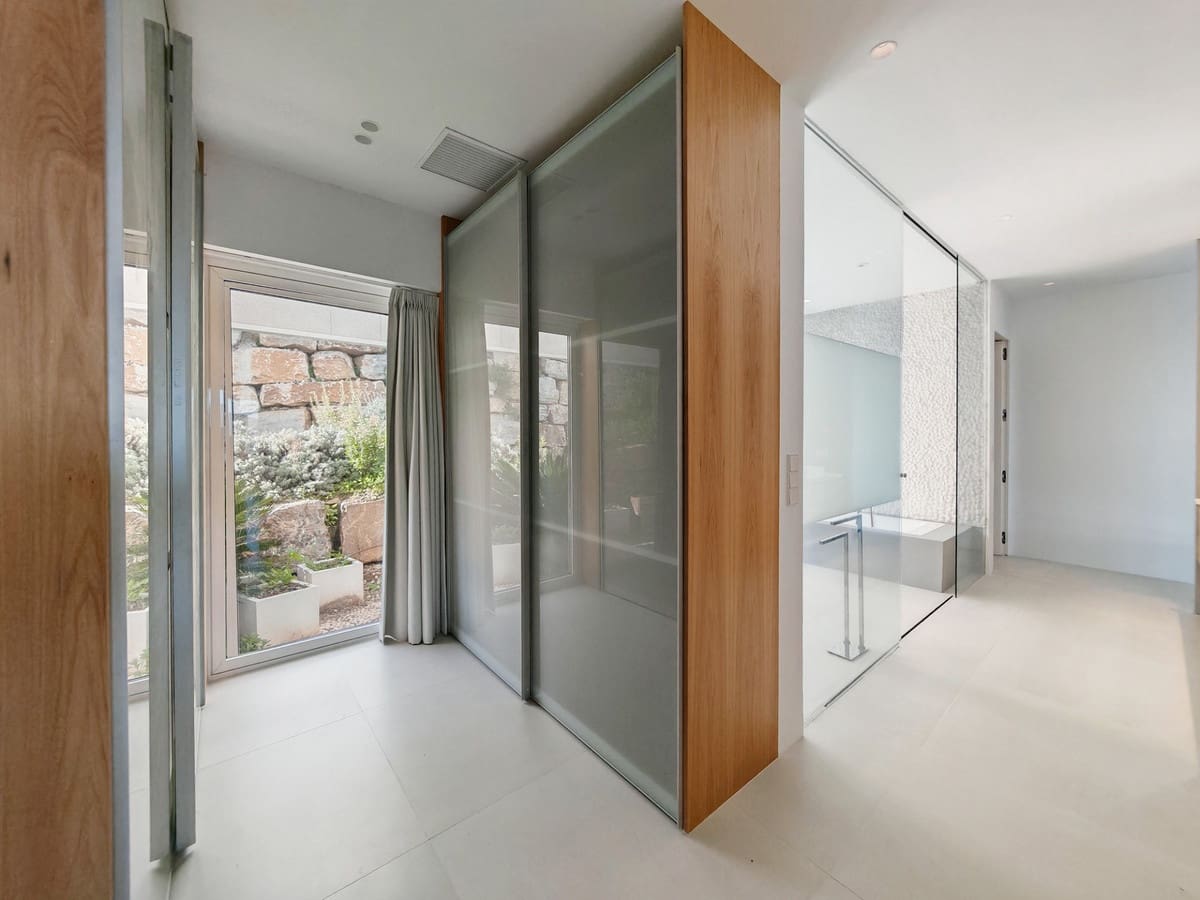 6 slaapkamer Villa te koop in La Mairena met zwembad - € 3.500.000 (Ref: 8752515)