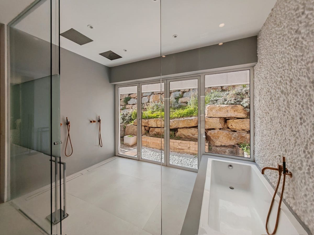 6 slaapkamer Villa te koop in La Mairena met zwembad - € 3.500.000 (Ref: 8752515)