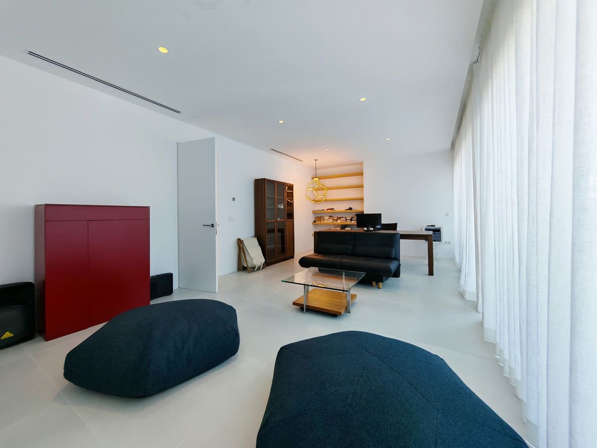 6 slaapkamer Villa te koop in La Mairena met zwembad - € 3.500.000 (Ref: 8752515)