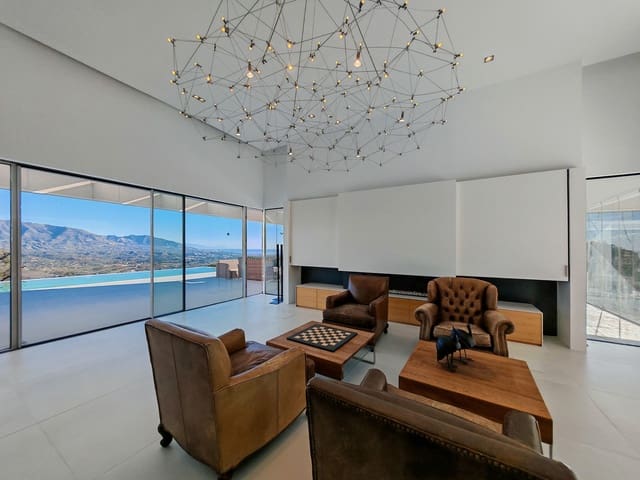 6 slaapkamer Villa te koop in La Mairena, Ojen met zwembad - € 3.500.000 (Ref: 8752515)