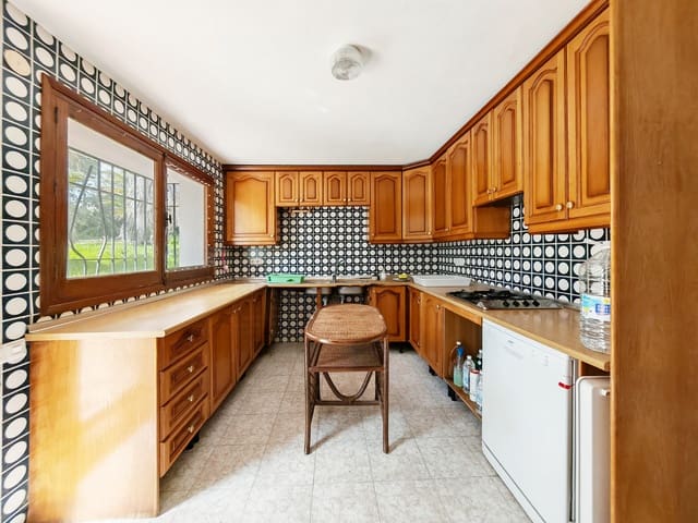 5 quarto Moradia para venda em Marbella com piscina - 1 975 000 € (Ref: 8843590)