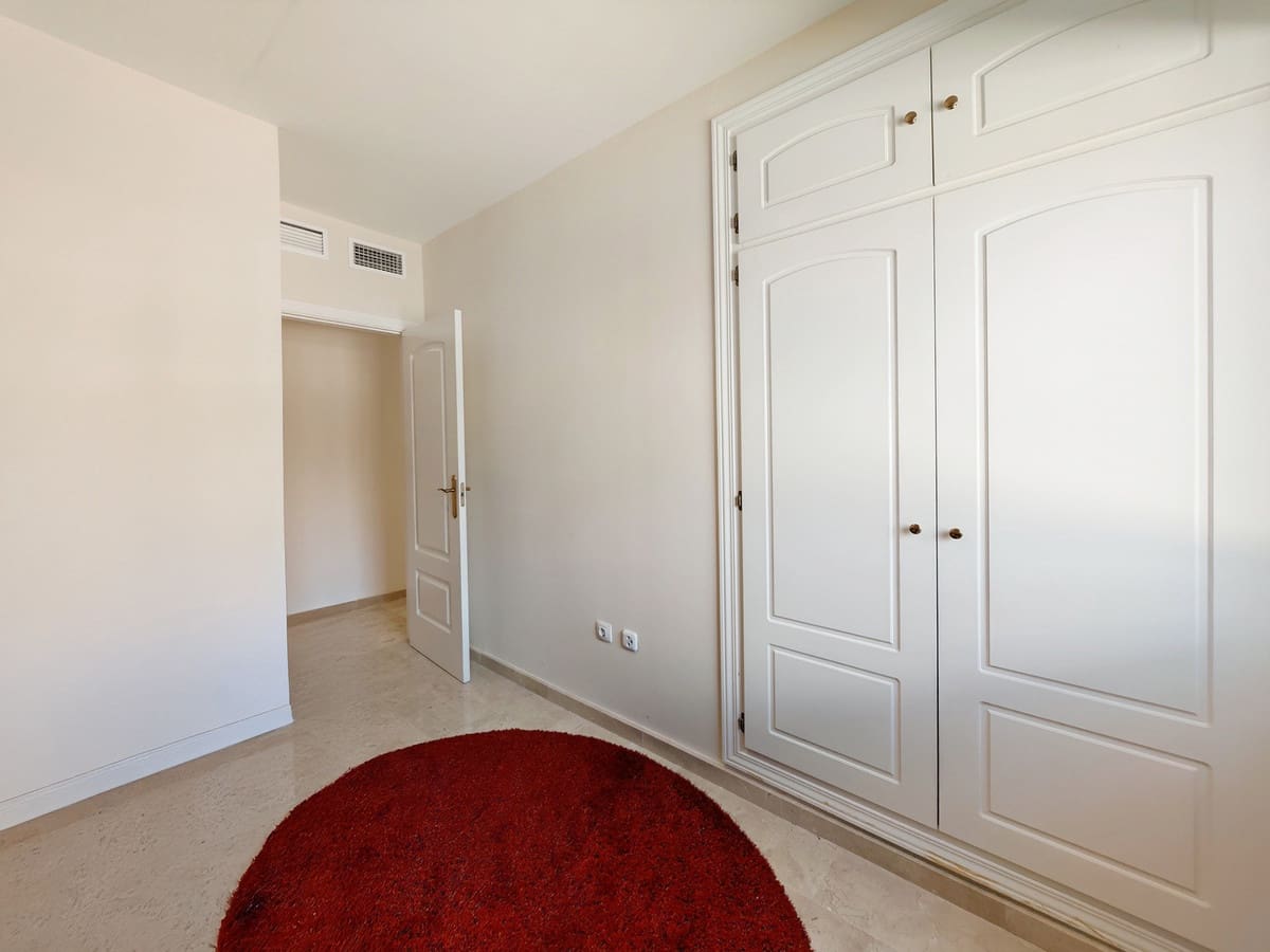 3 quarto Penthouse para venda em Mijas Costa com piscina garagem - 540 000 € (Ref: 8900344)