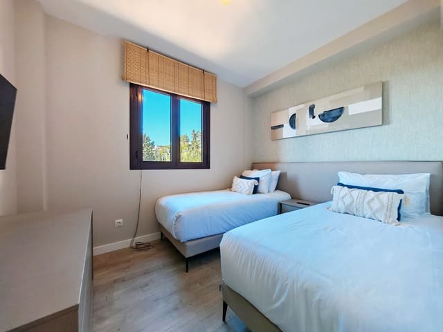 3 slaapkamer Penthouse te koop in Benahavís met zwembad garage - € 525.000 (Ref: 8907869)