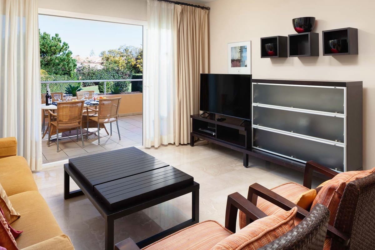 2 Zimmer Apartment zu verkaufen in Mijas Costa mit Pool Garage - 399.000 € (Ref: 8913180)