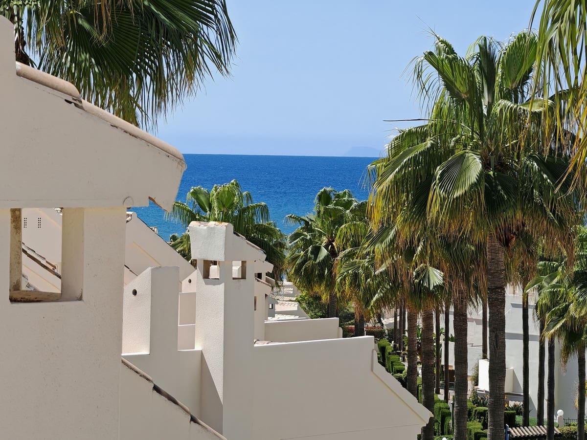 3 sovrum Hus till salu i Las Chapas med pool garage - 790 000 € (Ref: 8913239)