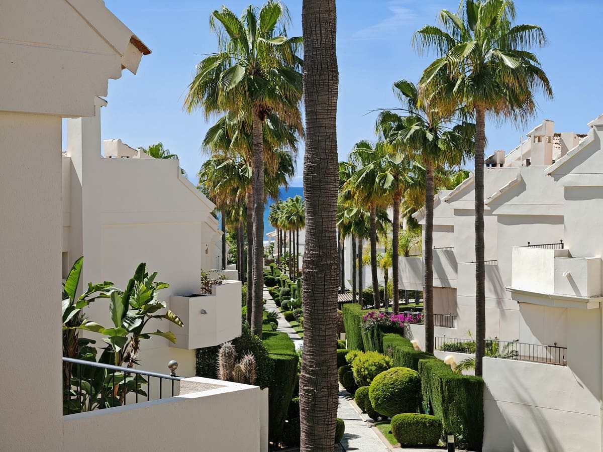 3 sovrum Hus till salu i Las Chapas med pool garage - 790 000 € (Ref: 8913239)