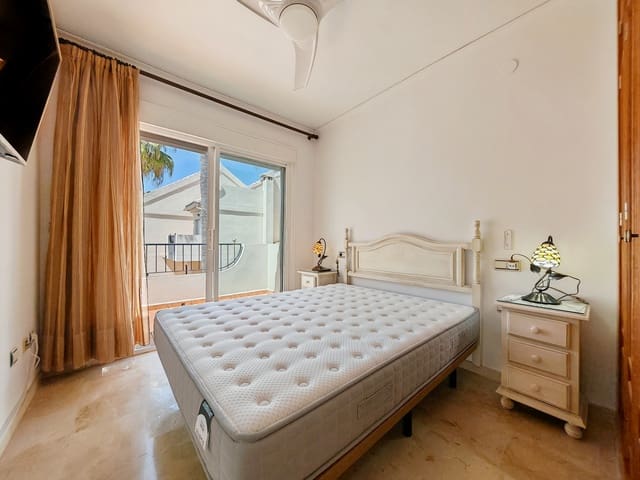 3 Zimmer Haus zu verkaufen in Las Chapas, Marbella mit Pool Garage - 790.000 € (Ref: 8913239)