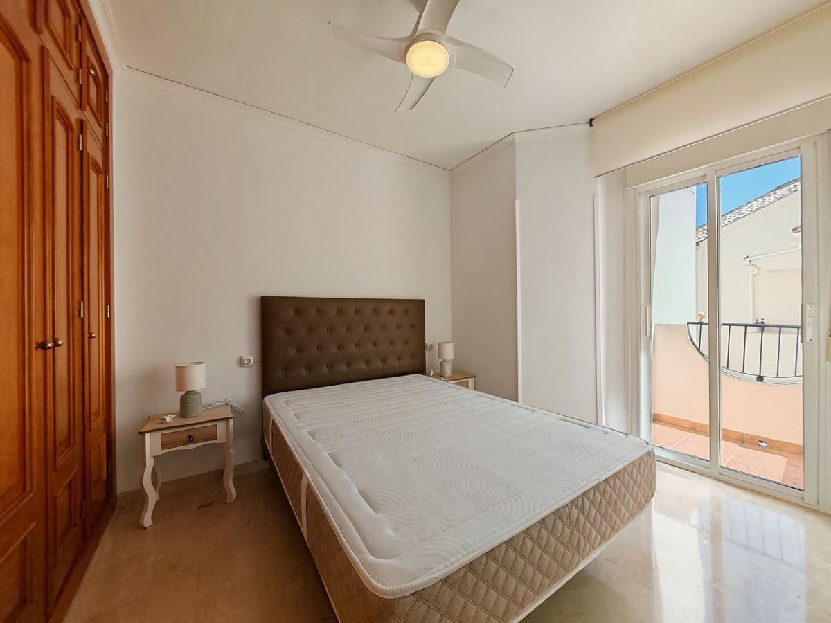 3 slaapkamer Huis te koop in Las Chapas met zwembad garage - € 790.000 (Ref: 8913239)