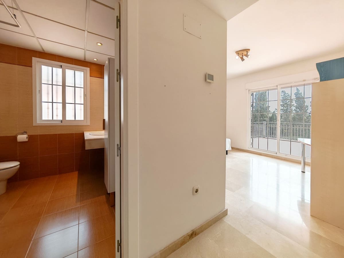 5 camera da letto Villa in vendita in Las Chapas con piscina garage - 1.100.000 € (Rif: 8913240)