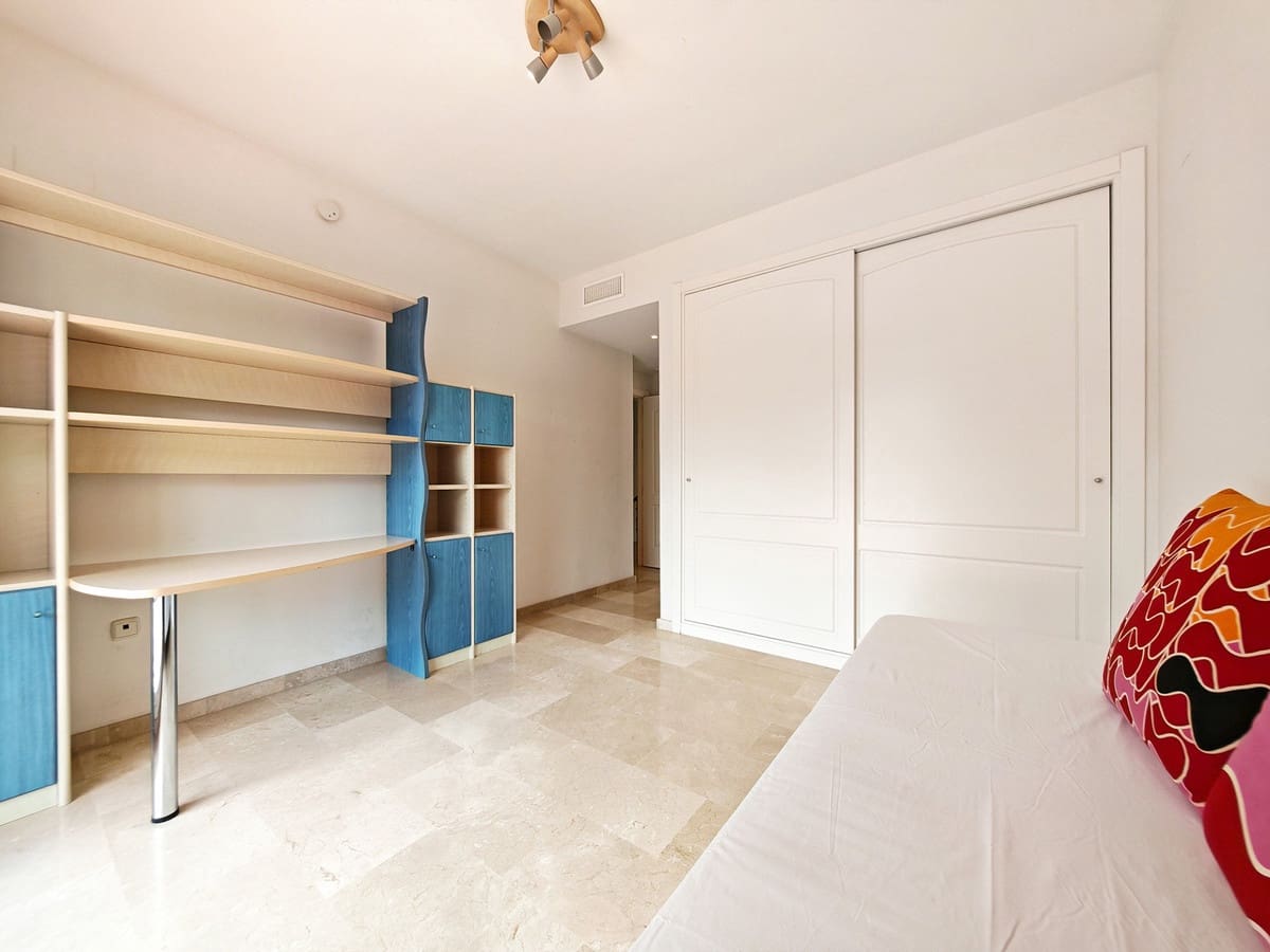 5 chambre Villa/Maison à vendre à Las Chapas avec piscine garage - 1 025 000 € (Ref: 8913240)