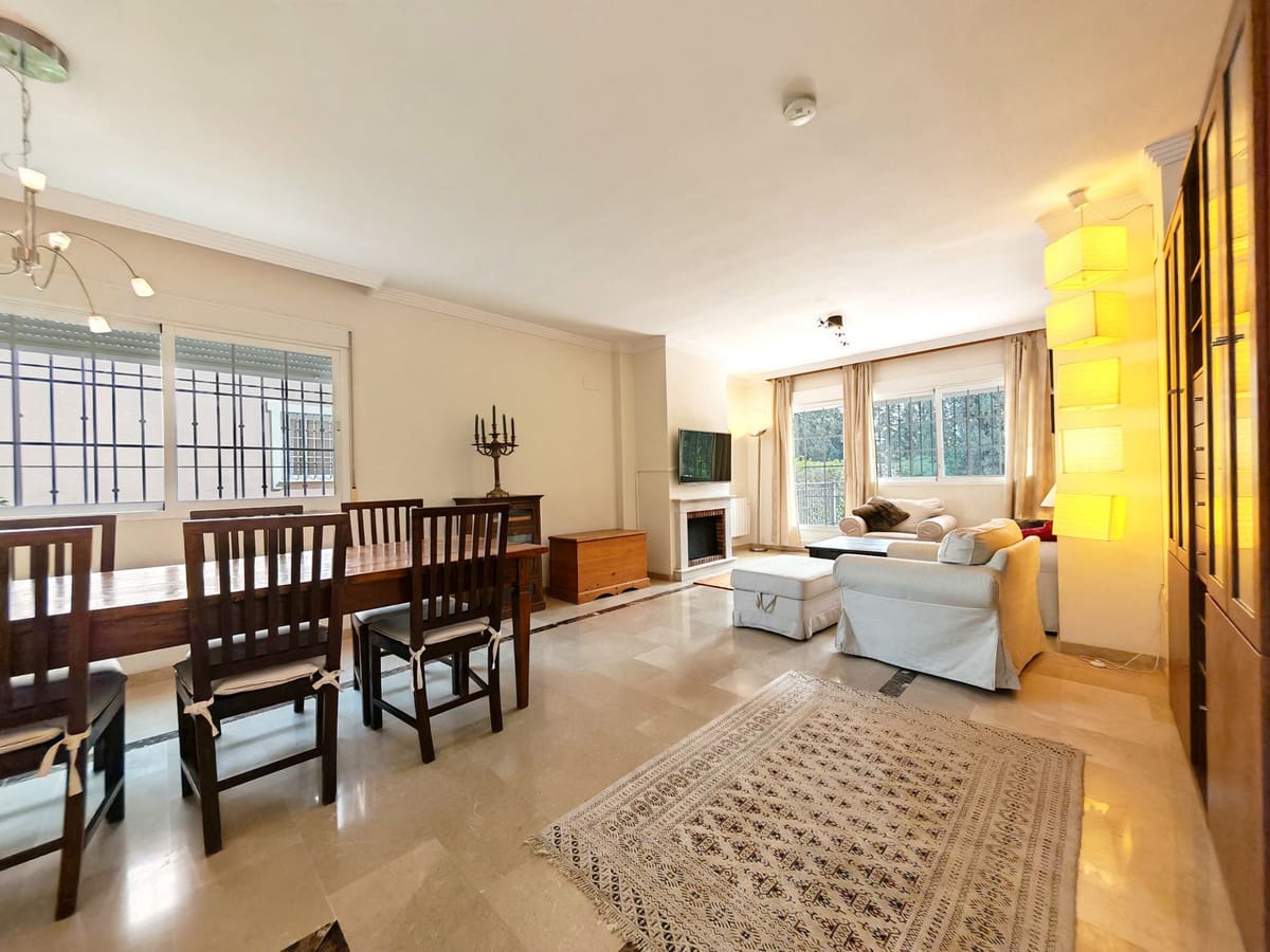 5 chambre Villa/Maison à vendre à Las Chapas avec piscine garage - 1 025 000 € (Ref: 8913240)