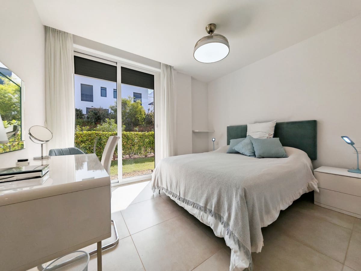 3 Zimmer Apartment zu verkaufen in La Cala de Mijas mit Pool Garage - 525.000 € (Ref: 8949159)