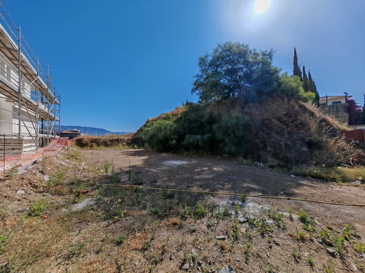 Działka budowlana na sprzedaż w La Cala de Mijas - 249 000 € (Ref: 9029893)