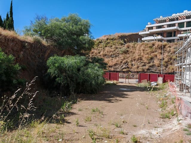 Bouwgrond te koop in La Cala de Mijas, Mijas - € 249.000 (Ref: 9029893)