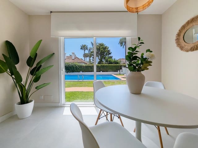 2 Zimmer Villa zu verkaufen in San Pedro de Alcantara, Marbella mit Pool Garage - 549.000 € (Ref: 9029993)