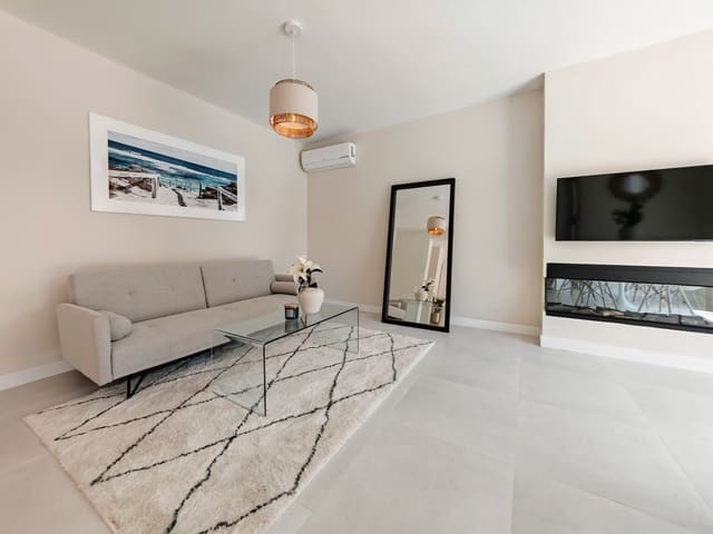 2 Zimmer Villa zu verkaufen in San Pedro de Alcantara, Marbella mit Pool Garage - 549.000 € (Ref: 9029993)