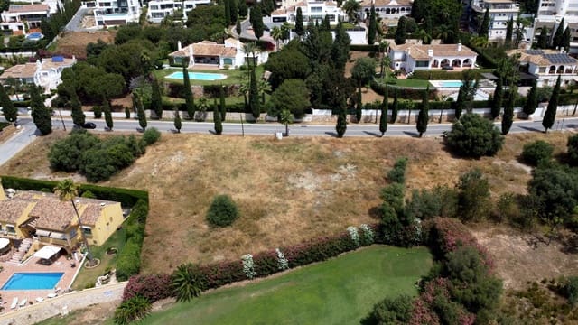 Działka budowlana na sprzedaż w Mijas Golf, Mijas - 700 000 € (Ref: 9075557)
