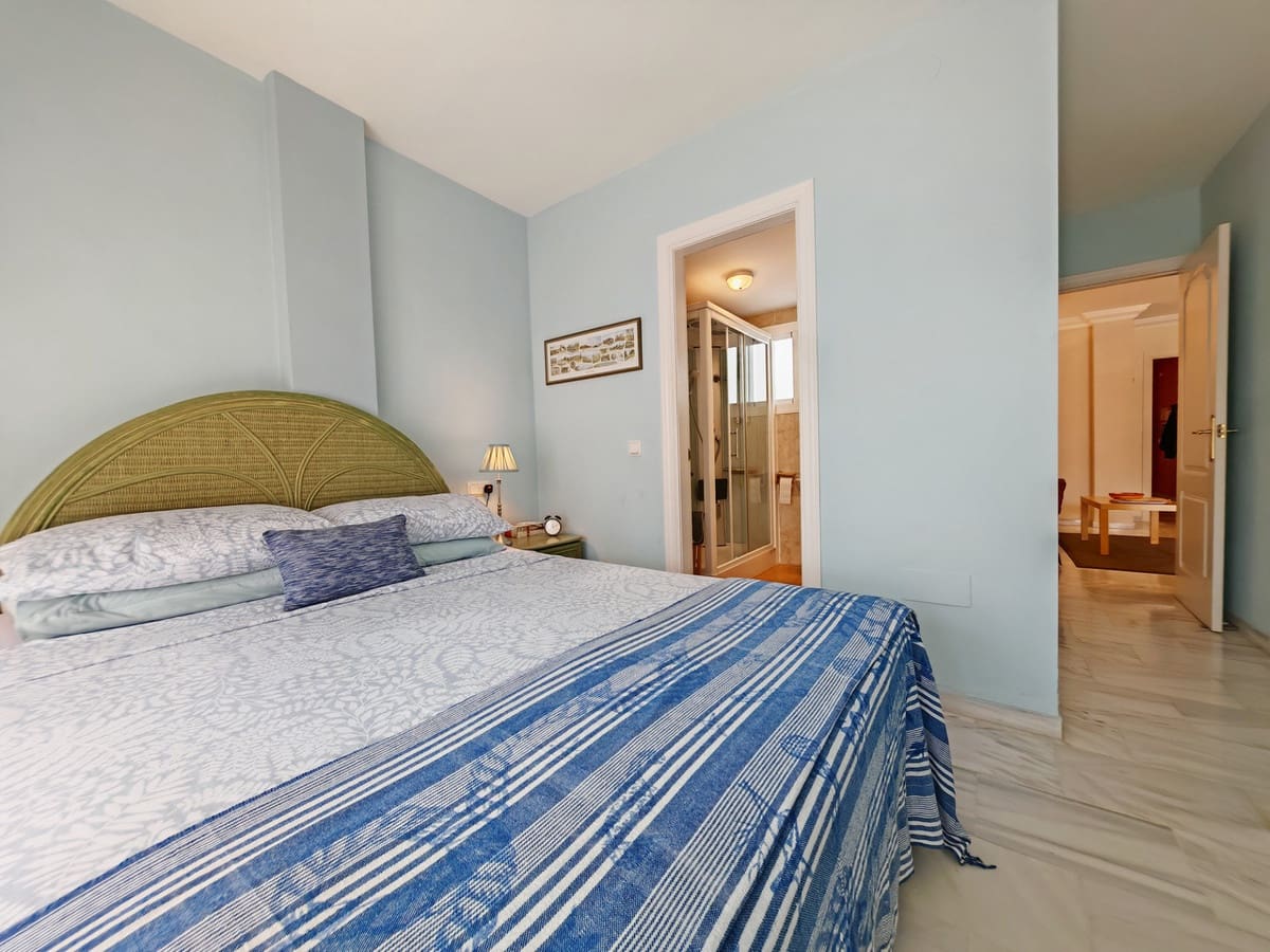 3 slaapkamer Appartement te koop in Elviria met zwembad garage - € 575.000 (Ref: 9085563)