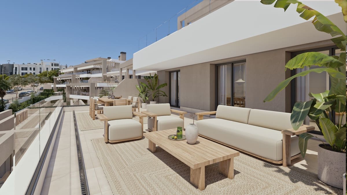 2 quarto Apartamento para venda em Estepona com piscina garagem - 590 000 € (Ref: 9100968)
