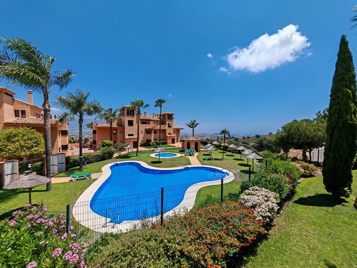 2 Zimmer Apartment zu verkaufen in Marbella mit Pool Garage - 349.000 € (Ref: 9125539)