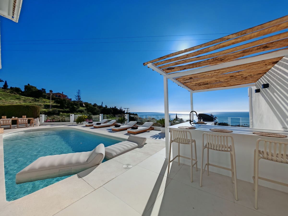 5 chambre Villa/Maison à vendre à Benalmadena avec piscine garage - 2 695 000 € (Ref: 9132689)