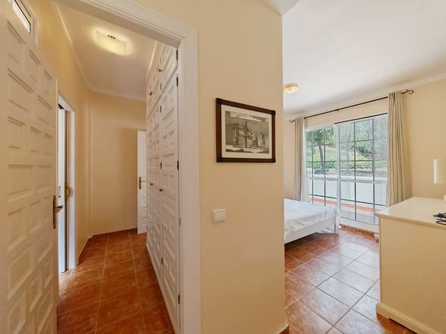 3 soveværelse Villa til leje i El Rosario, Marbella med swimmingpool - € 5.750 (Ref: 9146215)