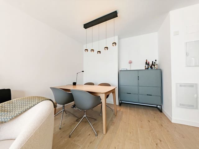 2 slaapkamer Appartement te koop in Estepona met zwembad garage - € 460.000 (Ref: 9159897)