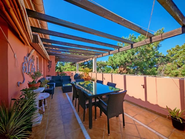 Ático de 2 habitaciones en Elviria, Marbella en venta con piscina - 495.000 € (Ref: 9161288)