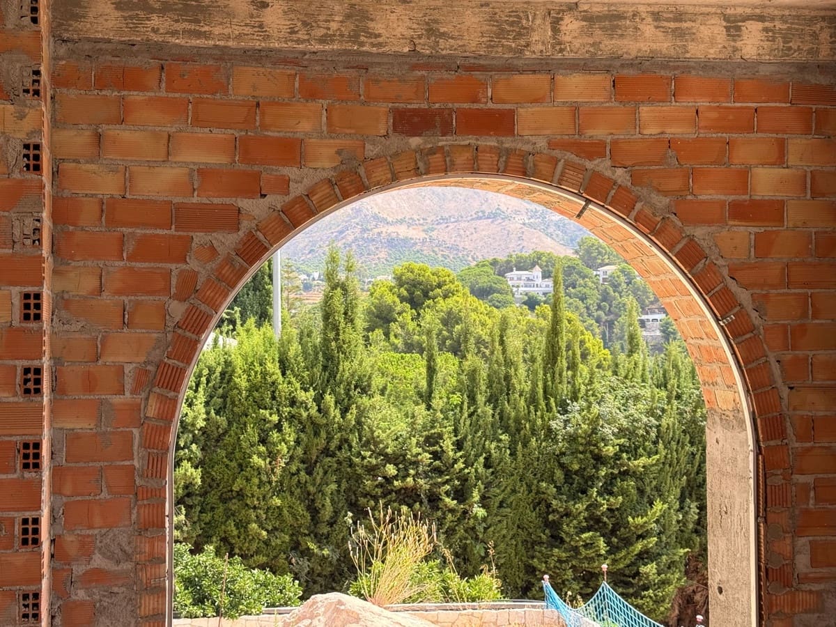 7 sovrum Villa till salu i Mijas med pool garage - 1 800 000 € (Ref: 9169725)