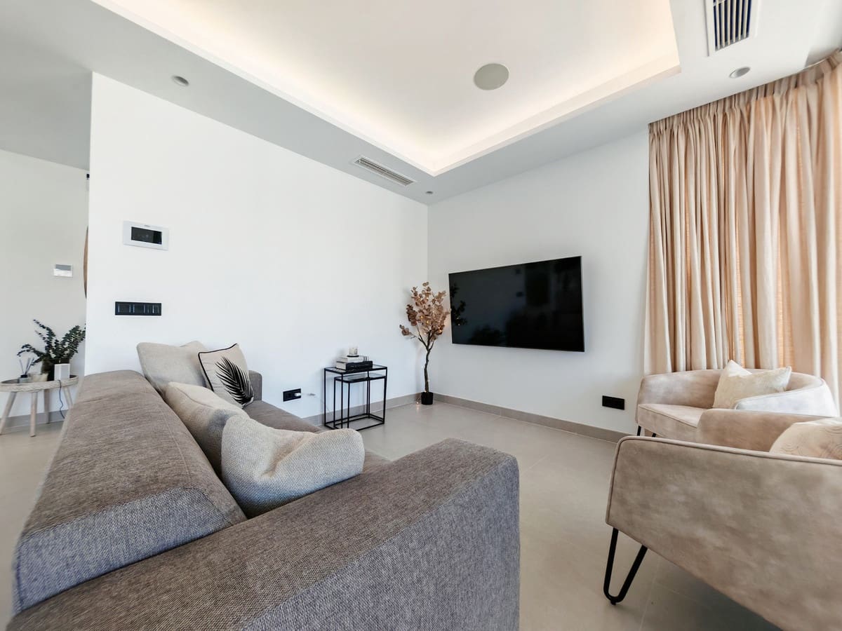 5 chambre Villa/Maison à vendre à Estepona avec piscine garage - 1 590 000 € (Ref: 9175062)