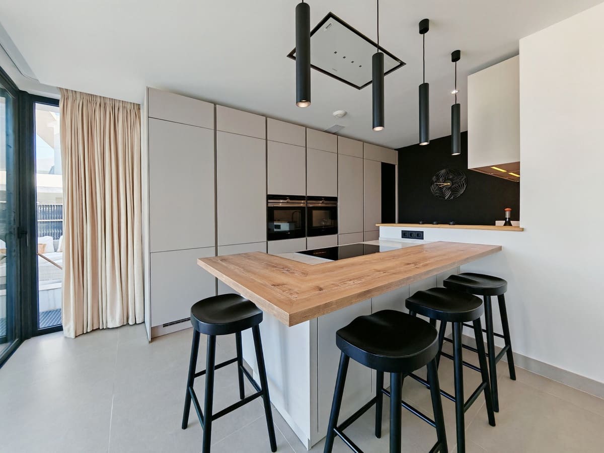 5 chambre Villa/Maison à vendre à Estepona avec piscine garage - 1 590 000 € (Ref: 9175062)